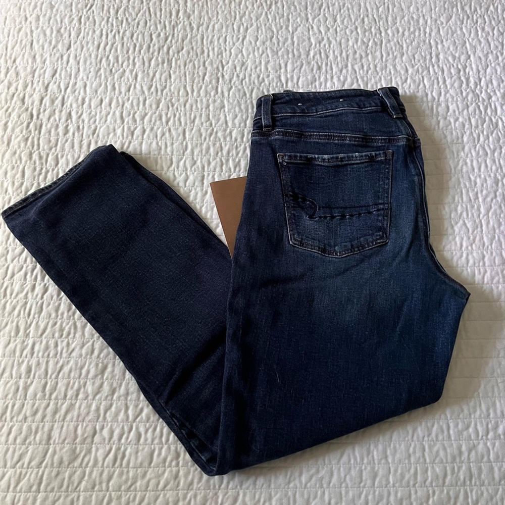 AMERICAN EAGLE TOMGIRL JEANS SIZE 8 GUC